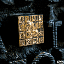 a picture of a puzzle with pixiz written on it