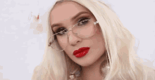 Sexy Look Stare GIF - Sexy Look Stare Red Lips GIFs