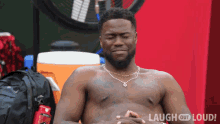 Cracking Up Kevin Hart GIF - Cracking Up Kevin Hart Cold As Balls GIFs
