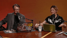 Thumbs Up Glass Cannon GIF - Thumbs Up Glass Cannon Glass Cannon Podcast GIFs