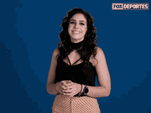 Clapping Giselle Zarur GIF - Clapping Giselle Zarur Giselle Zm GIFs