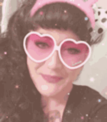 selfie filter heart shades cute bored