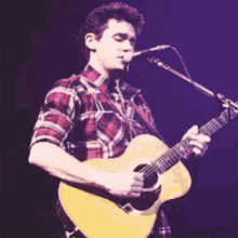 John Mayer Singing GIF - John Mayer Singing Playing Guitar GIFs