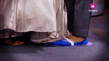 a jio cinema ad shows a couple 's feet