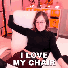 I Love My Chair Kay GIF - I Love My Chair Kay Kaylynnsyrin GIFs