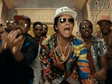 Bruno Mars 24karat Magic GIF - Bruno Mars 24karat Magic Money Aint Shit GIFs