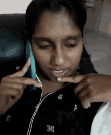 Busy Talking On The Phone GIF - Busy Talking On The Phone GIFs
