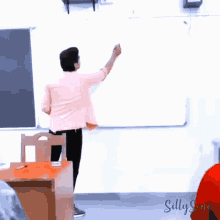 Class Sillysoni GIF - Class Sillysoni Lecturer GIFs