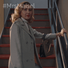 Smiling Hedy GIF - Smiling Hedy The Marvelous Mrs Maisel GIFs