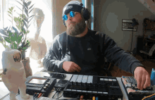 Beggs And Acon Jam GIF