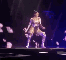 Nicki Minaj GIF - Nicki Minaj Dance GIFs