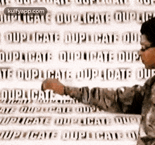 Picate Ouplicag Qupipouphat: Dupihate Out:Qupucate Ubadate Ouf.Gif GIF - Picate Ouplicag Qupipouphat: Dupihate Out:Qupucate Ubadate Ouf Person Human GIFs