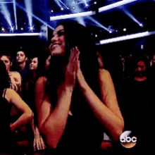 Selena Gomez Dancing GIF - Selena Gomez Dancing Cute GIFs