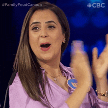 Clapping Razan GIF - Clapping Razan Family Feud Canada GIFs