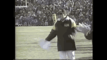 Hayden Fry Clapping GIF
