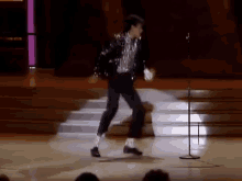Moonwalk GIF - Michael Jackson Moon Walk Billie Jean GIFs