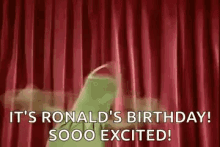 Kermit Crazy GIF - Kermit Crazy Birthday GIFs