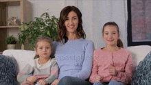 Thumbs Up Like GIF - Thumbs Up Like Mother And Daughters GIFs
