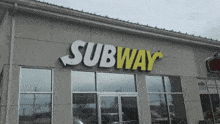 subway fast food restaurant
