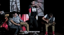 Lol GIF - Im Awesome Confident Awesome GIFs