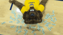 Unc Bears Klawz GIF - Unc Bears Klawz Money GIFs