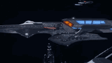 Usstitan Spaceship GIF - Usstitan Spaceship Picard GIFs