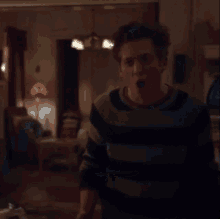Unjeonly Lip Gallagher GIF - Unjeonly Lip Gallagher Mad GIFs