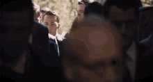 Crowd In The Middle Of Crowd GIF - Crowd In The Middle Of Crowd New In The City GIFs