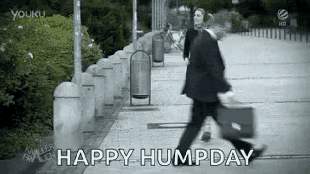 happy-hump-day-dance.gif