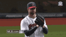 Baseball Clap GIF - Baseball Clap Clapping GIFs