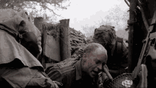 Ww2 Band Of Brothers GIF - Ww2 Band Of Brothers Dday GIFs