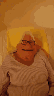 Lol Grandma GIF - Lol Grandma Iphone GIFs