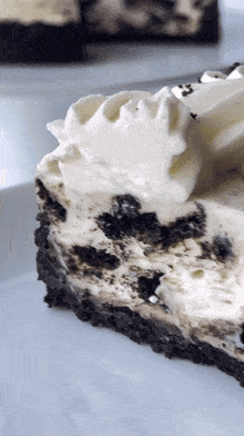 Oreo Cheesecake Dessert GIF - Oreo Cheesecake Dessert Cheesecake GIFs