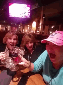 Cheers Party GIF - Cheers Party Friends GIFs