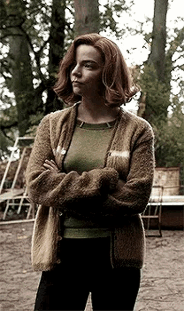 Elizabeth Harmon GIF - Elizabeth Harmon - Discover & Share GIFs