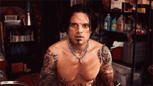Tommy Lee Hulu GIF - Tommy Lee Hulu Pam And Tommy GIFs