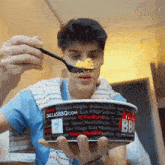 Eating Raphael Gomes GIF - Eating Raphael Gomes Raphaelgomesx GIFs