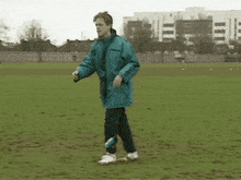 Hugh Laurie Fry And Laurie GIF - Hugh Laurie Fry And Laurie Penalty Dive GIFs