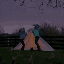 jenna raine us kids playing tent