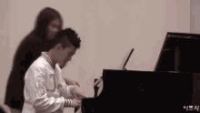 박재범 피아노 GIF - Jay Park Piano K Pop GIFs