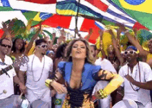 claudia leitte we are one dance sing