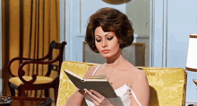 Sophia Loren GIF - Sophia Loren Sexy GIFs