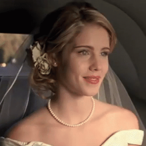 Emily Bett Rickards Wedding GIF - Emily Bett Rickards Wedding Smile GIFs