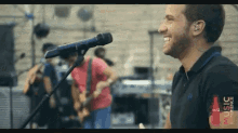 Pablo Alboran Smile GIF - Pablo Alboran Smile Live GIFs