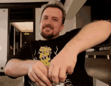 Jamclub Spill The Beer GIF - Jamclub Spill The Beer GIFs