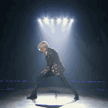kpop idol abs dance shinee