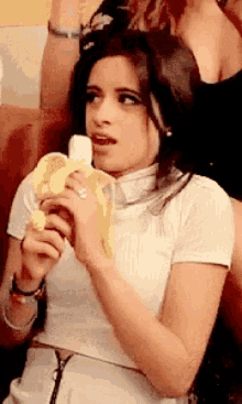 Camila Cabello Banana GIF - Camila Cabello Banana Eating GIFs