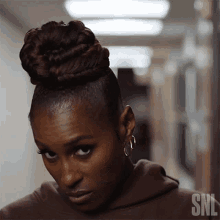 Looking In The Mirror Issa Rae GIF - Looking In The Mirror Issa Rae Saturday Night Live GIFs