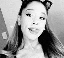 Ariana Grande Ariana Grande Tongue GIF - Ariana Grande Ariana Ari GIFs