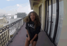 Funny Dance - Beyonce GIF - Beyonce Dance Dancing GIFs